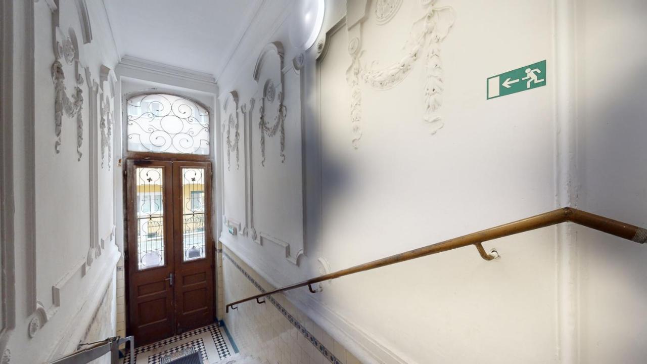 New Stylish Place For Couple Братислава Екстер'єр фото